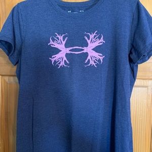 Under Armour tshirt